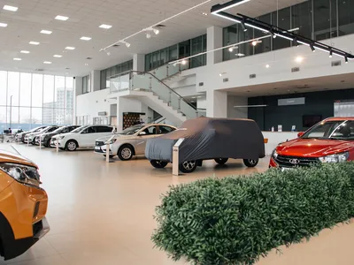 АвтоВАЗ начнет 2023 год с выпуска двух моделей в 16 комплектациях — Motor