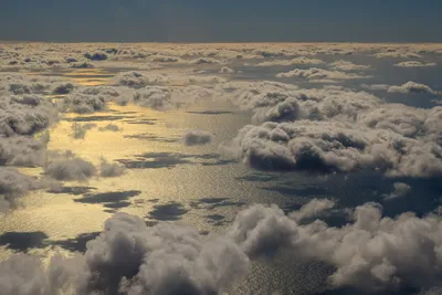 Самолет на облаках стоковое фото. изображение насчитывающей над - 127661976