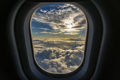 Вид Белых Облаков Из Окна Самолета. Фотография, картинки, изображения и  сток-фотография без роялти. Image 78113446
