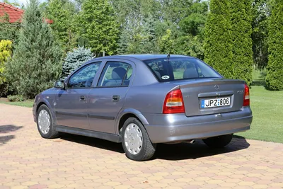Opel Astra 1998-2006 Dimensions Side View