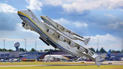 Самый большой пассажирский самолет в мире - провал бизнес-плана А380 -  YouTube