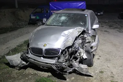 Фото - BMW, Mercedes-Benz и другие разбитые авто на столичных штрафстоянках  – Сводка АКИpress
