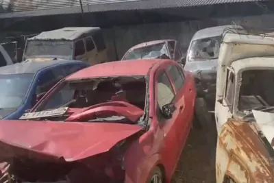 Иркутские полицейские провели выставку разбитых автомобилей