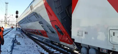 12 вагонов грузового поезда сошли с рельс в Забайкалье
