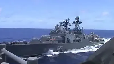 Британский военный HMS Dragon в Черном море у российских границ.  Эксклюзивные фото из Грузии