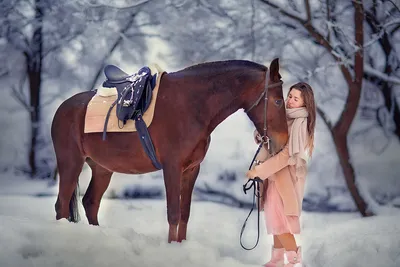 Фотосессия в платье с лошадью - Фотограф Анатолий Лиясов