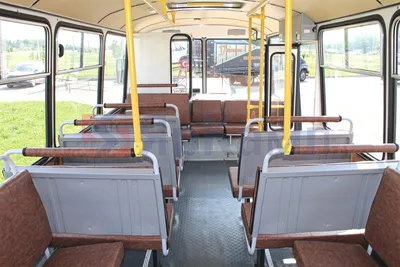 Салон автобуса с местами стоковое фото. изображение насчитывающей внутрь -  131367720