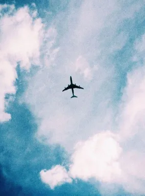 Самолет в небе (65 фото) - 65 фото