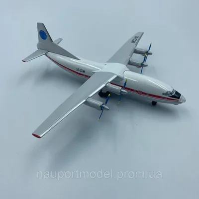 Самолет Ан-12 - 0004.htm