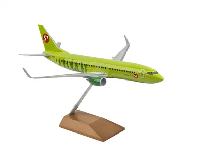 Модель самолета AviaModel Club AMC-737-1 Boeing 737-800 Ютэйр 1:200