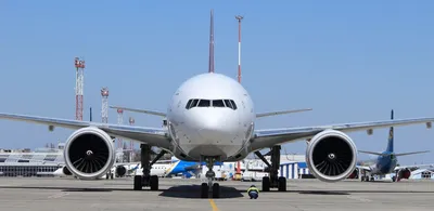 Модель самолета Boeing 777-300er Air New Zealand 1:200