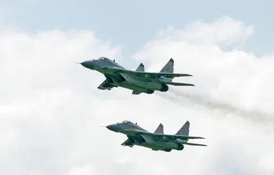 F-16 против МиГ-29: Кто выйдет победителем в небе Украины и к чему приведет  поставка НАТО Киеву самолетов - KP.RU