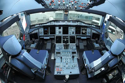 Окно самолета внутри самолета Стоковое Фото - изображение насчитывающей  плоскость, перемещение: 70867044