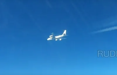 Опытный образец самолета Ил-96-400М совершил первый полет