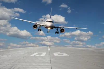 В Улан-Удэнском аэропорту «Байкал» увеличат количество стоянок для самолетов  - Экономика - Новая Бурятия