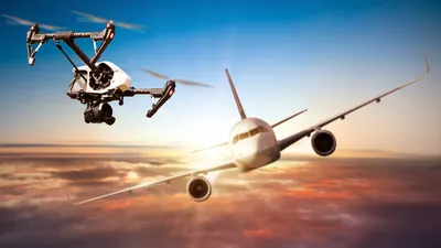 самолет летит высоко в воздухе, высокое разрешение, транспорт, полет фон  картинки и Фото для бесплатной загрузки