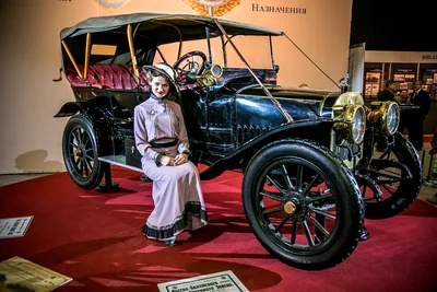 На 32-й выставке старинных автомобилей «Олдтаймер-Галерея» покажут  электромобиль императрицы Марии Федоровны | Эпоха Николая II