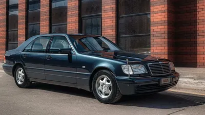 Старый Mercedes с пробегом под 200 000 км разогнали до максимальной  скорости – Автоцентр.ua