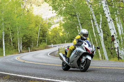 2022 Suzuki Hayabusa | Motorcycle Review