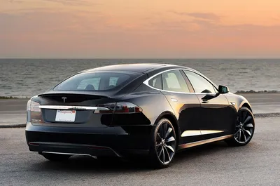 Почему я выбрала машины Tesla: личный опыт владения электромобилем |  Rubic.us