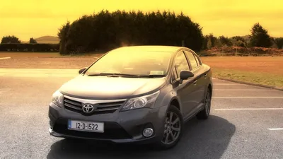 Toyota Avensis 2012 full review - YouTube
