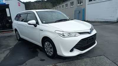 2016 Toyota Corolla Fielder Hybrid - YouTube