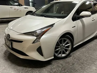 Опубликованы первые официальные изображения новой Toyota Prius 2023