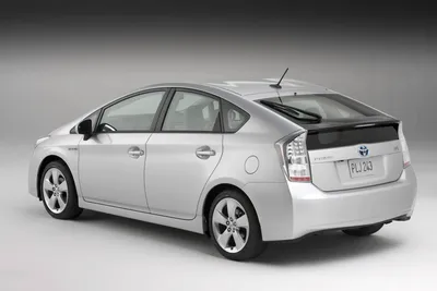 AUTO.RIA – 132 отзыва о Тойота Приус от владельцев: плюсы и минусы Toyota  Prius