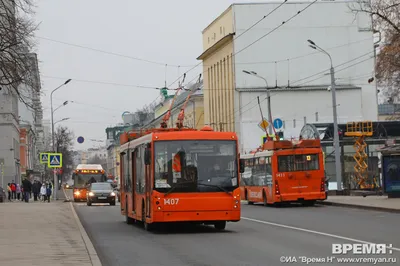 В Краснодаре на линию вышли новогодние трамваи и троллейбусы КТТУ :: Krd.ru