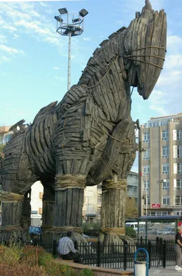 Фото троянского коня фотографии