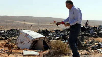 Мнение Запада: на борту упавшего в Египте самолёта взорвалась бомба |  Euronews