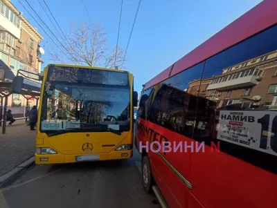 В Киеве дотла сгорел автобус, который вез пассажиров (ФОТО) — DSnews.ua