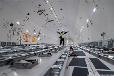 ВНУТРИ САМОГО БОЛЬШОГО САМОЛЕТА / Airbus A380 / Самый большой самолет в  мире - YouTube