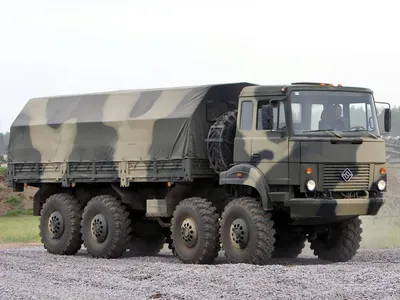 Российские военные КАМАЗы получили легкую суперзащиту | Ferra.ru | Дзен