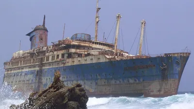 60 заброшенных кораблей (2 серия) - YouTube