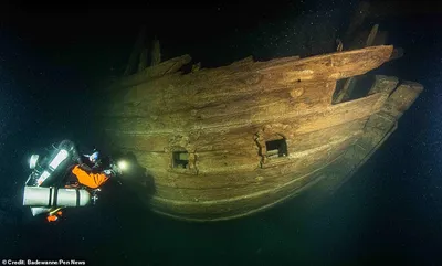 Дайверы обнаружили затонувший корабль времен Голландской империи - фото,  видео - Апостроф
