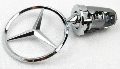 Mercedes W124 задний значек купить по лучшей ❗цене – в интернет магазине  тюнинга 🚗 DDAudio