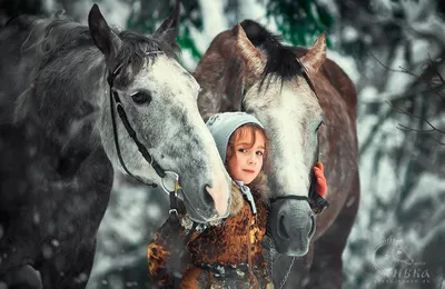 Девушка с лошадью | Horse photography poses, Horse photography, Nature  photoshoot