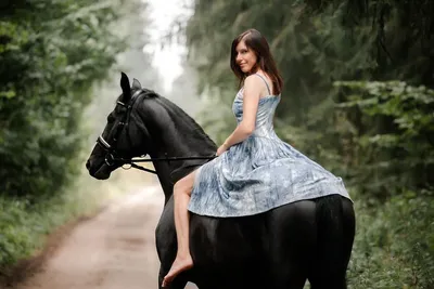Фотосессия с лошадьми || цена 2200 руб.