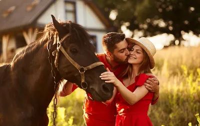 Фотосессия с лошадью в Иркутске | Фотосессия для пары