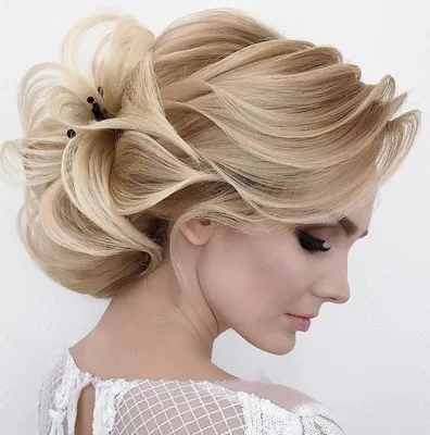 10k Likes, 79 Comments - Георгий Кот 🌍Georgiy Kot (@georgiykot) on  Instagram: “На мой взгляд эта прическа производит в… | Barbie hair, Hair  arrange, Formal hairdos