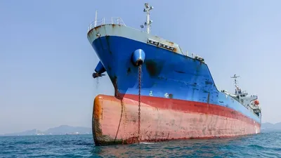 Вдохновляем на путешествия on Instagram: \"Посмотрите, как гигантские корабли  спускают на воду — потрясающие кадры А вы задумывались, как новые корабли  попадают в свою стихию? Их спускают на воду. И это очень