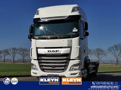 Грузовик DAF XF Euro 6 Фотография, картинки, изображения и сток-фотография  без роялти. Image 82782077