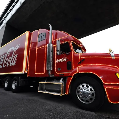 Holidays are coming.. Holidays are coming... | Coca Cola Tru… | Flickr