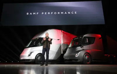Как настоящий. Может ли грузовик Tesla Semi соревноваться с дизельными  конкурентами | Forbes.ru
