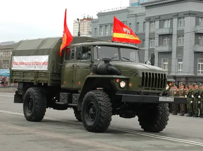 Новый Бортовой грузовик Урал 4320-0111-73 с ценами от дилеров