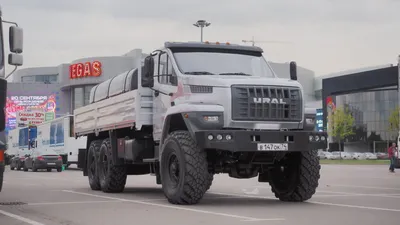 Купить армейский грузовик урал-4320(1:100) за 3300 руб. в интернет магазине  Пятигорская Бронза