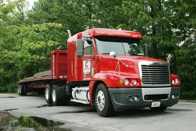 Тягач Freightliner - американский седельный грузовик