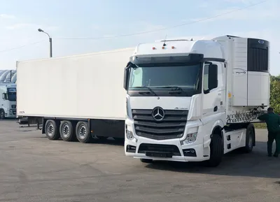 Mercedes-Benz Trucks Russia