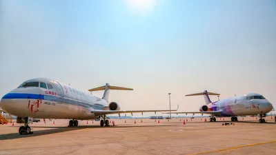 Новые китайские военно-транспортные самолеты Y-20 в Ухане